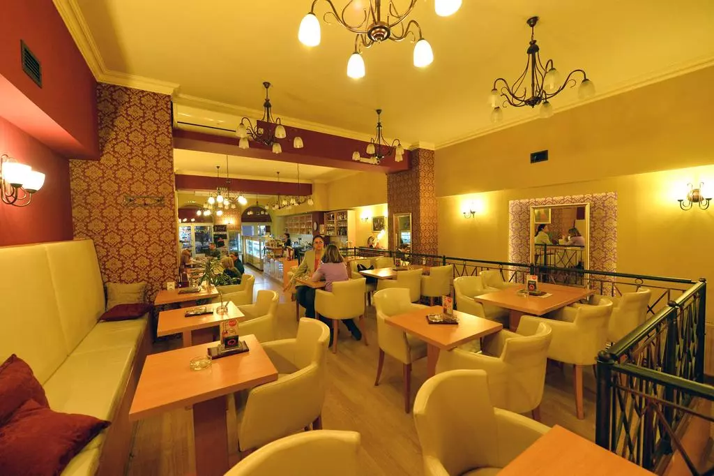 hotel_tal centar_novi_sad_shabavizparvaz_25.jpg